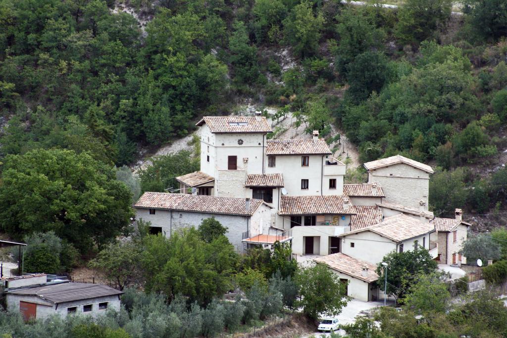 Valle Del Belvedere Spoleto Exterior foto